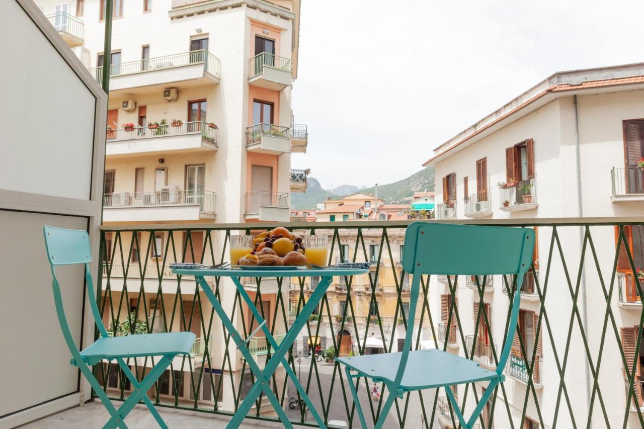 Velia34 Bed & Breakfast Salerno Dış mekan fotoğraf