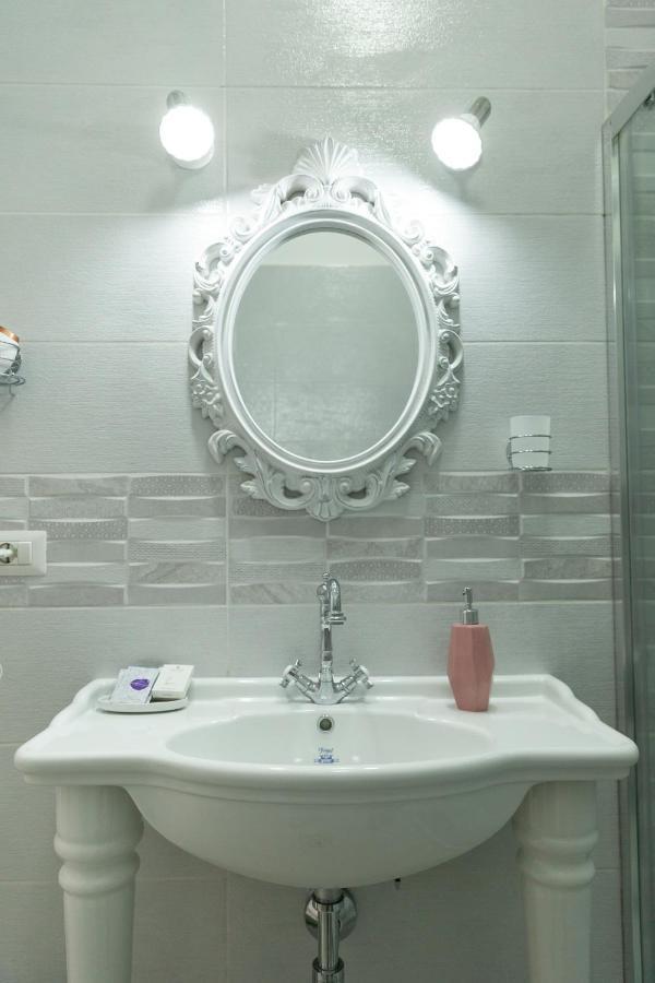 Velia34 Bed & Breakfast Salerno Dış mekan fotoğraf