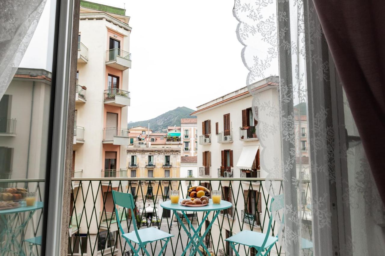 Velia34 Bed & Breakfast Salerno Dış mekan fotoğraf