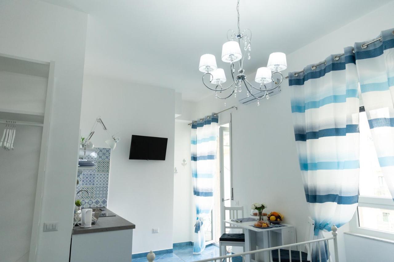 Velia34 Bed & Breakfast Salerno Dış mekan fotoğraf