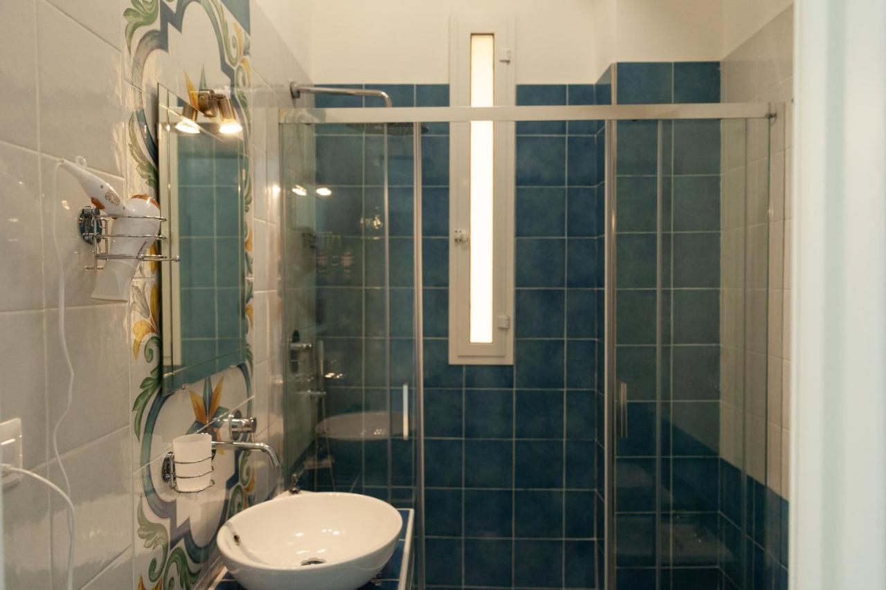 Velia34 Bed & Breakfast Salerno Dış mekan fotoğraf