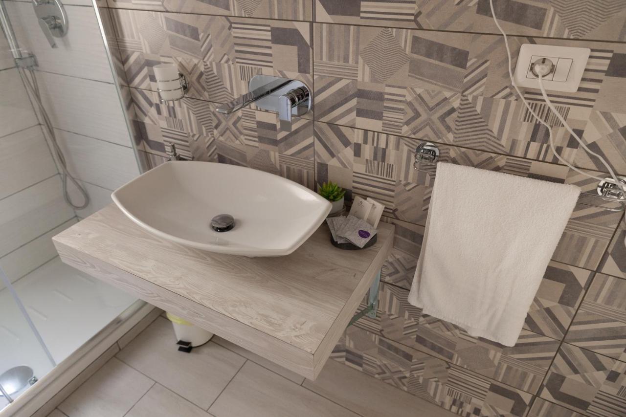 Velia34 Bed & Breakfast Salerno Dış mekan fotoğraf